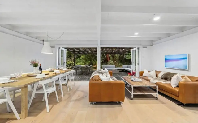 The Coast Country Cottage