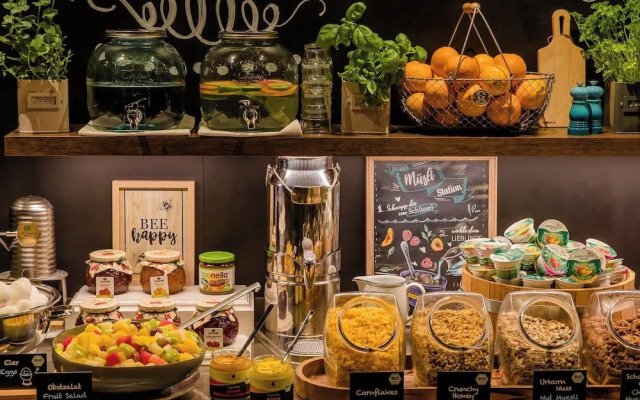Motel One Munich - Parkstadt Schwabing