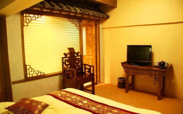 Revel in Lijiang Inn