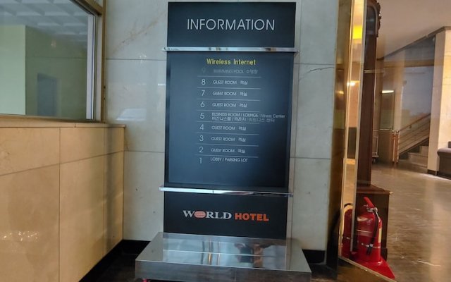 World Tourist Hotel