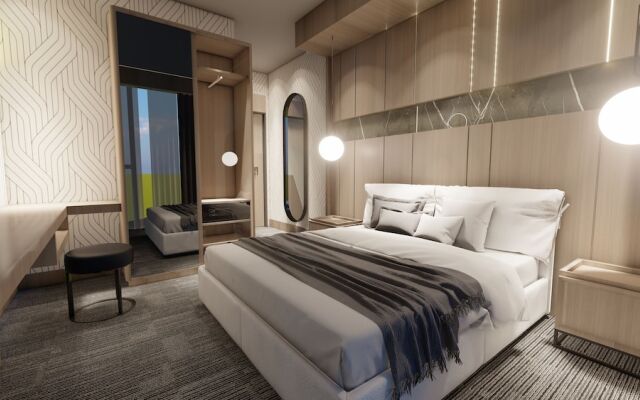 Royal Mass Airport Business Hotel