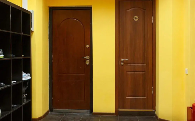 Four Squares Novoslobodskaya