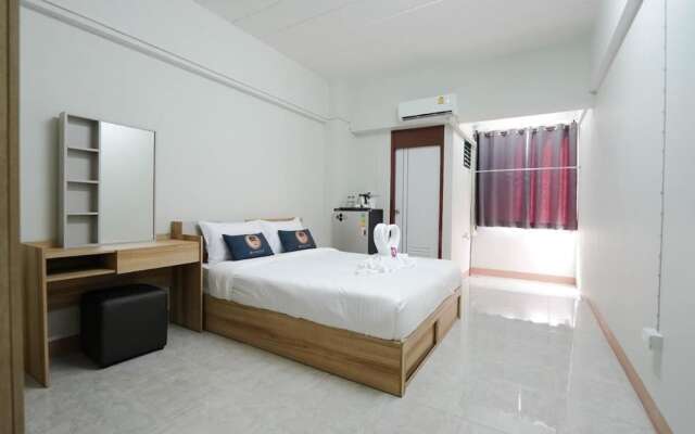 RoomQuest SPS Hotel and Residence