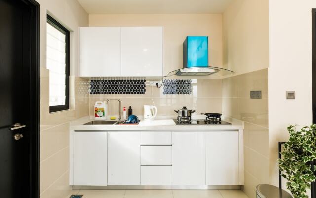 J DUPION Boutique Suites by NowHere