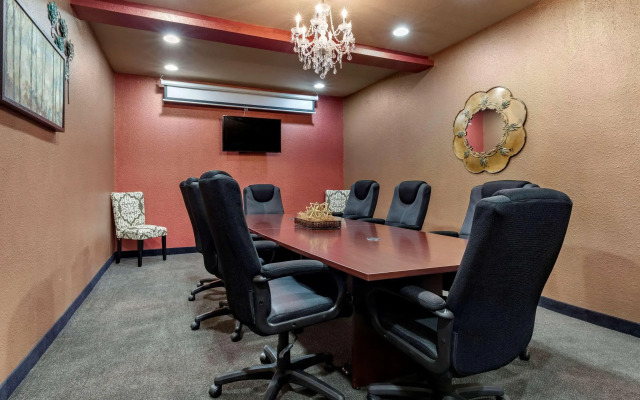 Comfort Inn & Suites Paris