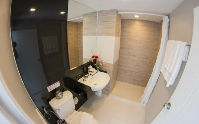 Racha Residence Sri Racha