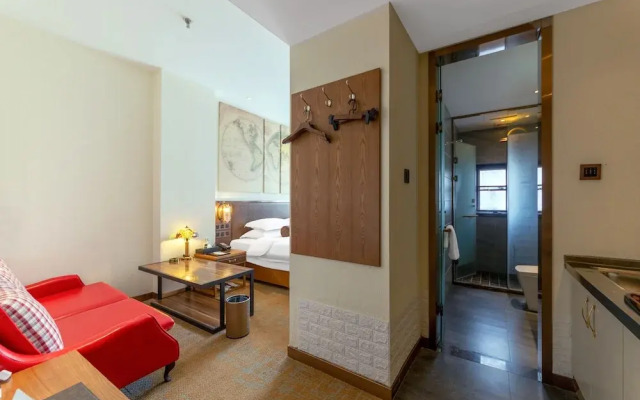 James Joyce Coffetel (Xi'an Huaqing Chi Branch)