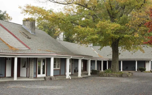 Rhinebeck Village Inn