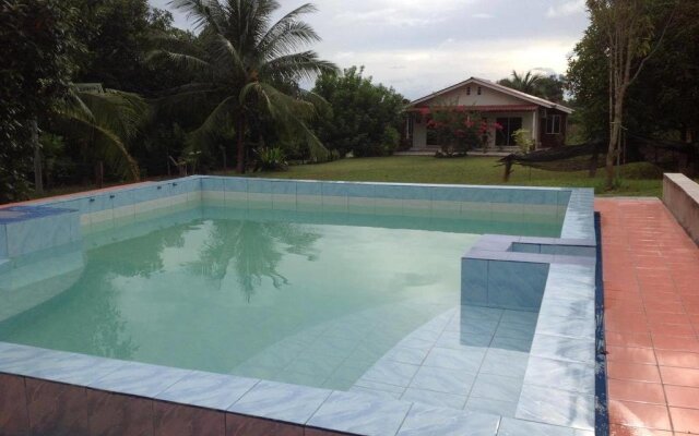Kapal Terbang Guest House
