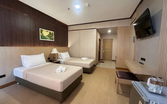Lertthanee Hotel