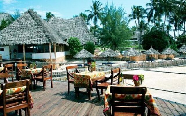 Paradise Beach Resort