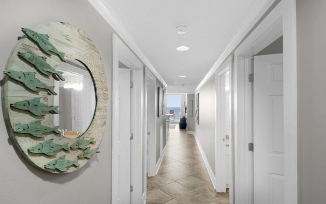 Majestic Beach Towers 2-1005