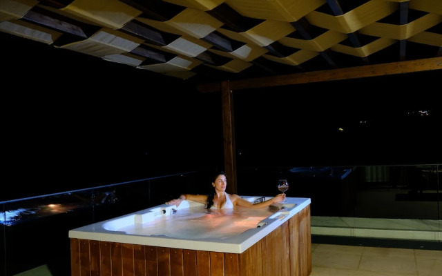 Lures Hotel