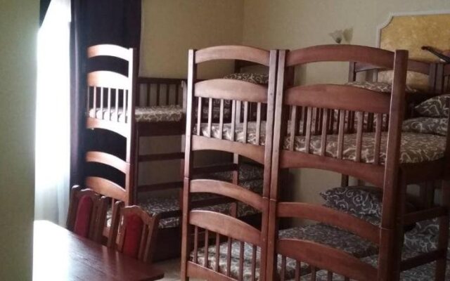 Hostel Vatra