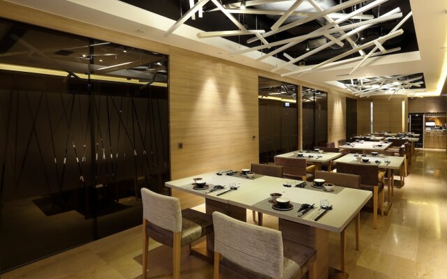 Lodgewood by Nina Hospitality丨Mong Kok