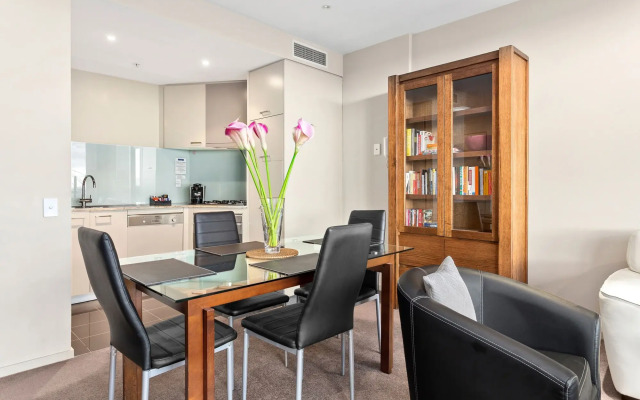 Docklands Private Collection of Apartments - NewQuay