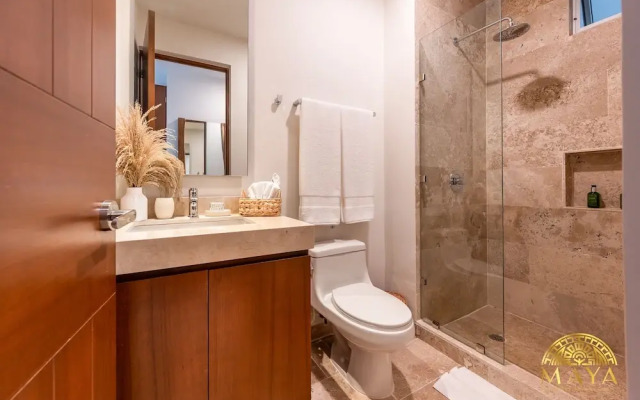 NHOA 108A Lux 2BR Condo Plunge Pool in Aldea Zama