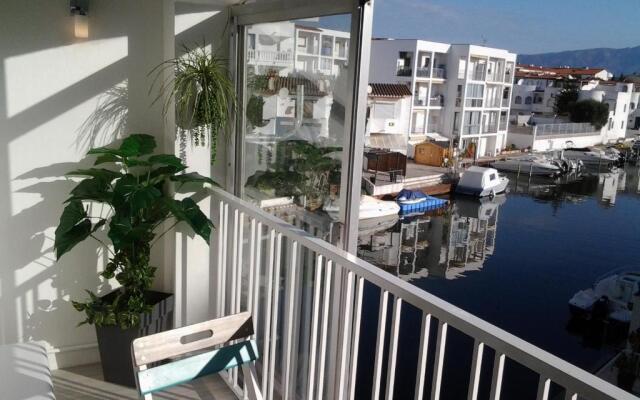 Superbe Appartement , tout confort, 40 m2 + 10 m2 terrasse