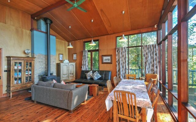 Sidneys Retreat