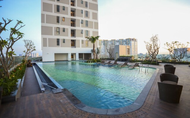 Apartment River View Near City Center