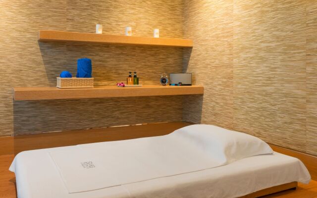 Four Points by Sheraton Sheikh Zayed Road Hotel