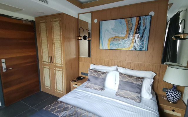 Hay Hotel - Adult Only