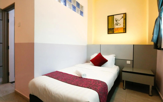 Travelland Hotel