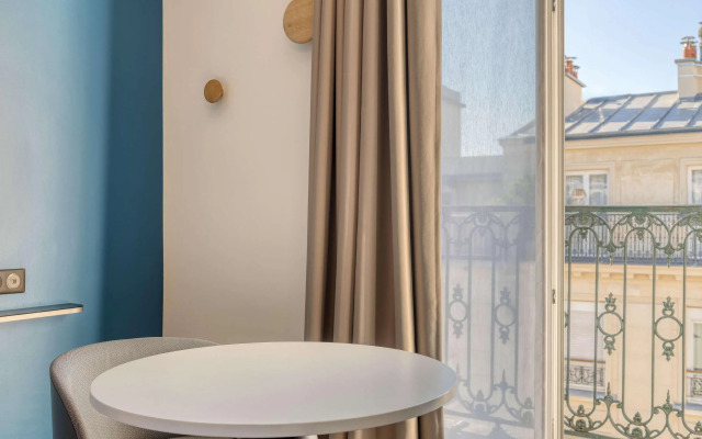ibis Paris Père Lachaise
