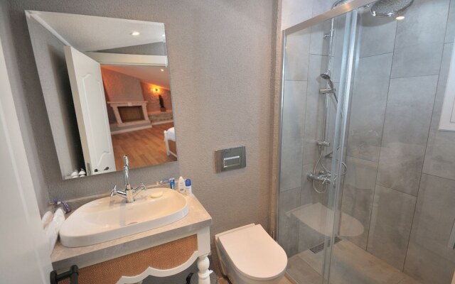 Selavi Hotel