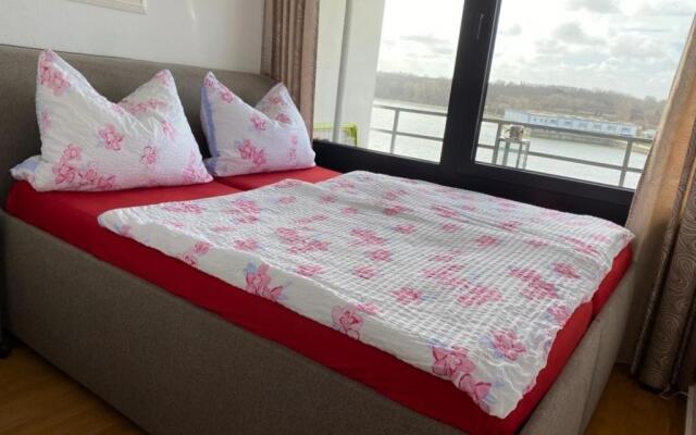 Arenz, Steinwarder 35 - 5 -19