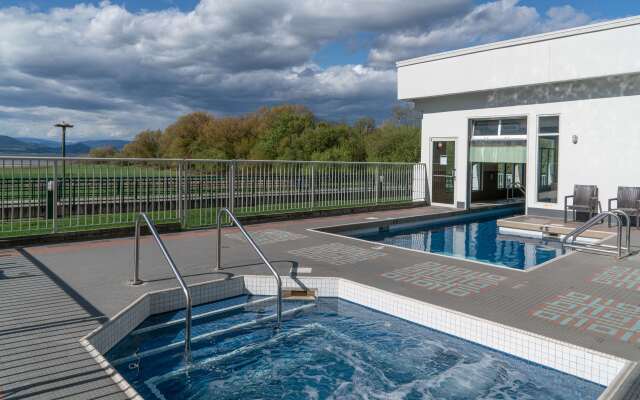 Prestige Harbourfront Resort, WorldHotels Luxury