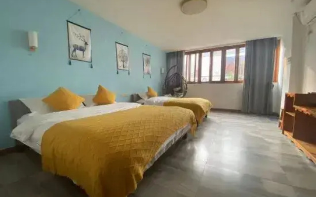 Libo Huating Lanshe Inn No.2 Branch