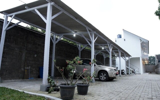 Djuragan Kamar Nogotirto - Hostel