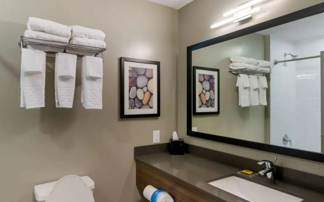 Best Western Plus Dauphin