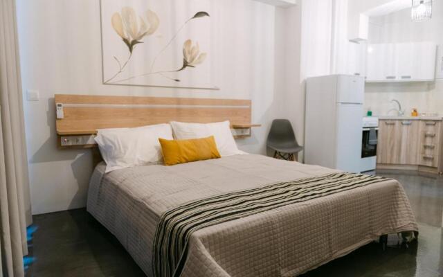 Magnolia Suites