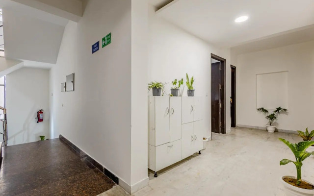 Lime Tree Hotel Golf Course Road Sec-43