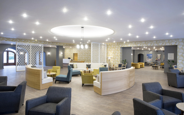 Eretria Hotel & Spa Resort