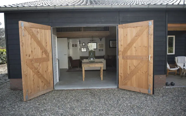 B&B Logeren bij van Heeren