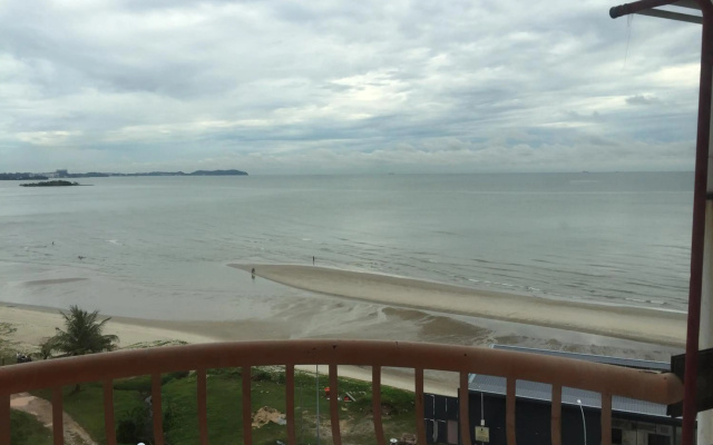 OYO Home 90398 Sunshine Bay Resort Port Dickson (private Condo) – Beach – Port Dickson