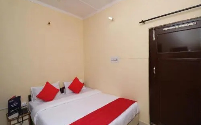 Maharaja Gold Guest House By OYO Rooms