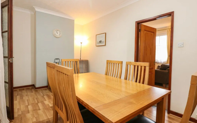 5 Melinda Cottages