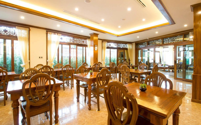 Sunday Villa Sirilanna Hotel