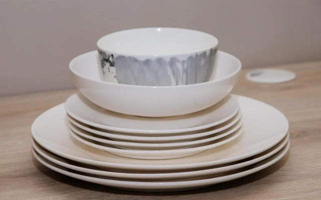 Minimalistic 1 Bed in Menlyn Maine