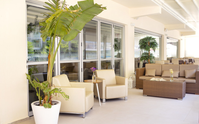 Sky Bel by Garden Hotels
