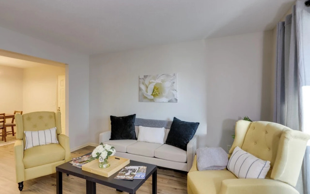 Toledo Vacation Rental ~ 8 Mi to Downtown!