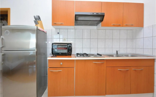 Apartment Ivan Dolac with Sea View X