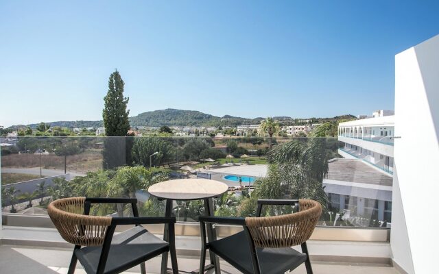 Vanik Suites
