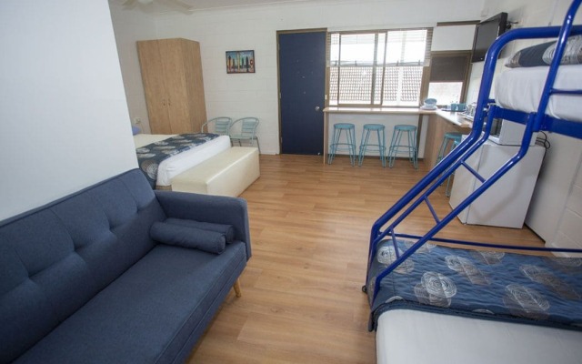 Moffat Beach Motel Caloundra