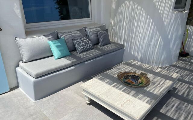 Mykonian Ocean Dream House Agios Sostis