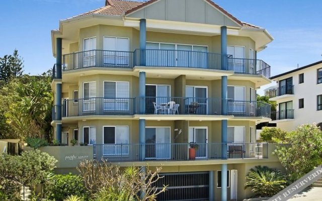 Pacific Waves Apartments